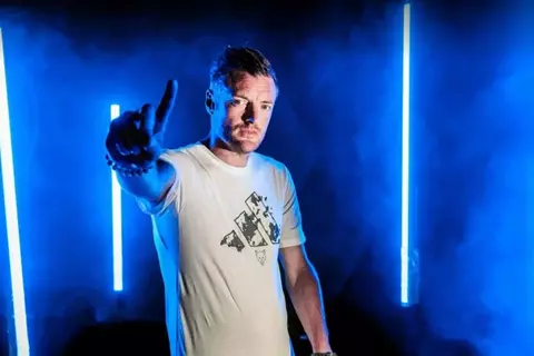 جيمي فاردي.. هل يكتب الفصل الأخير في الدوري الإيطالي؟